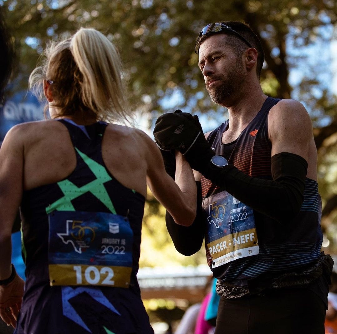 rabbitELITE Calum Neff Helps Pace Keira D’Amato to A New American Record