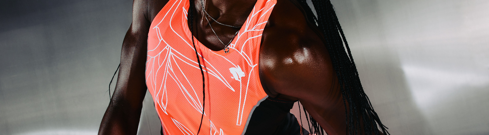 Low Light Tempo Tops