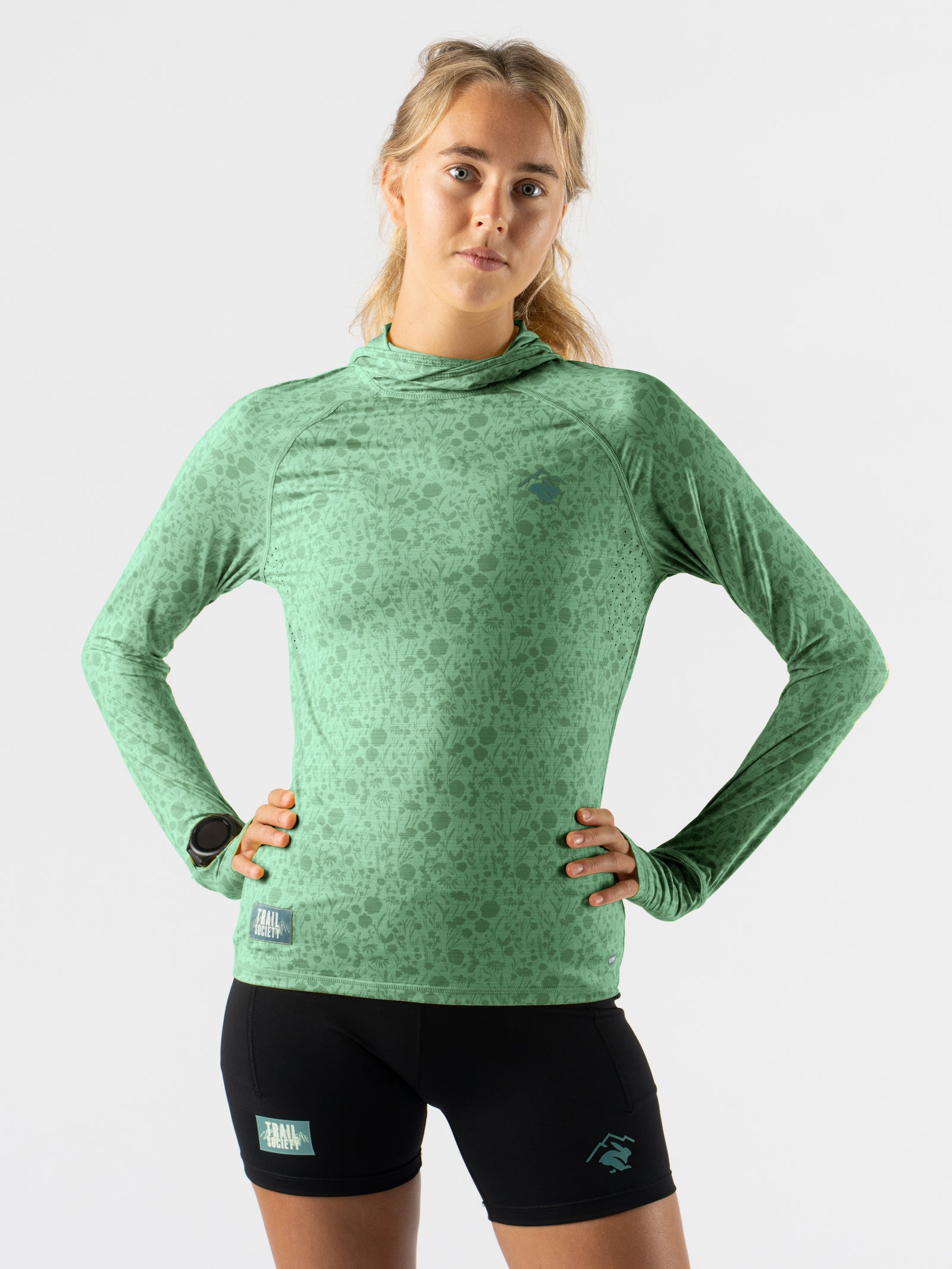 #Color_Lichen-Wildflower