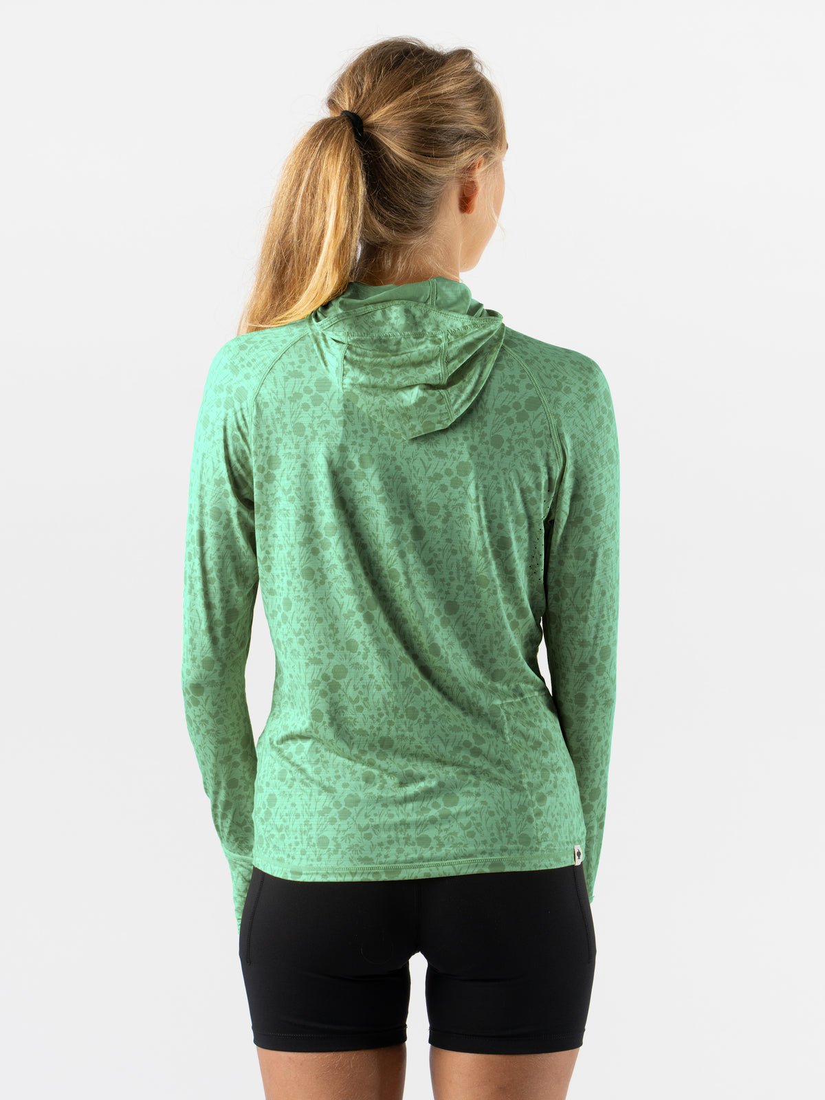 #Color_Lichen-Wildflower