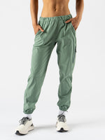 #Color_Iceberg-Green