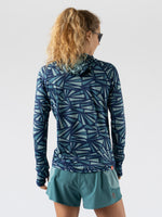 #Color_Midnight-Sail-Shard