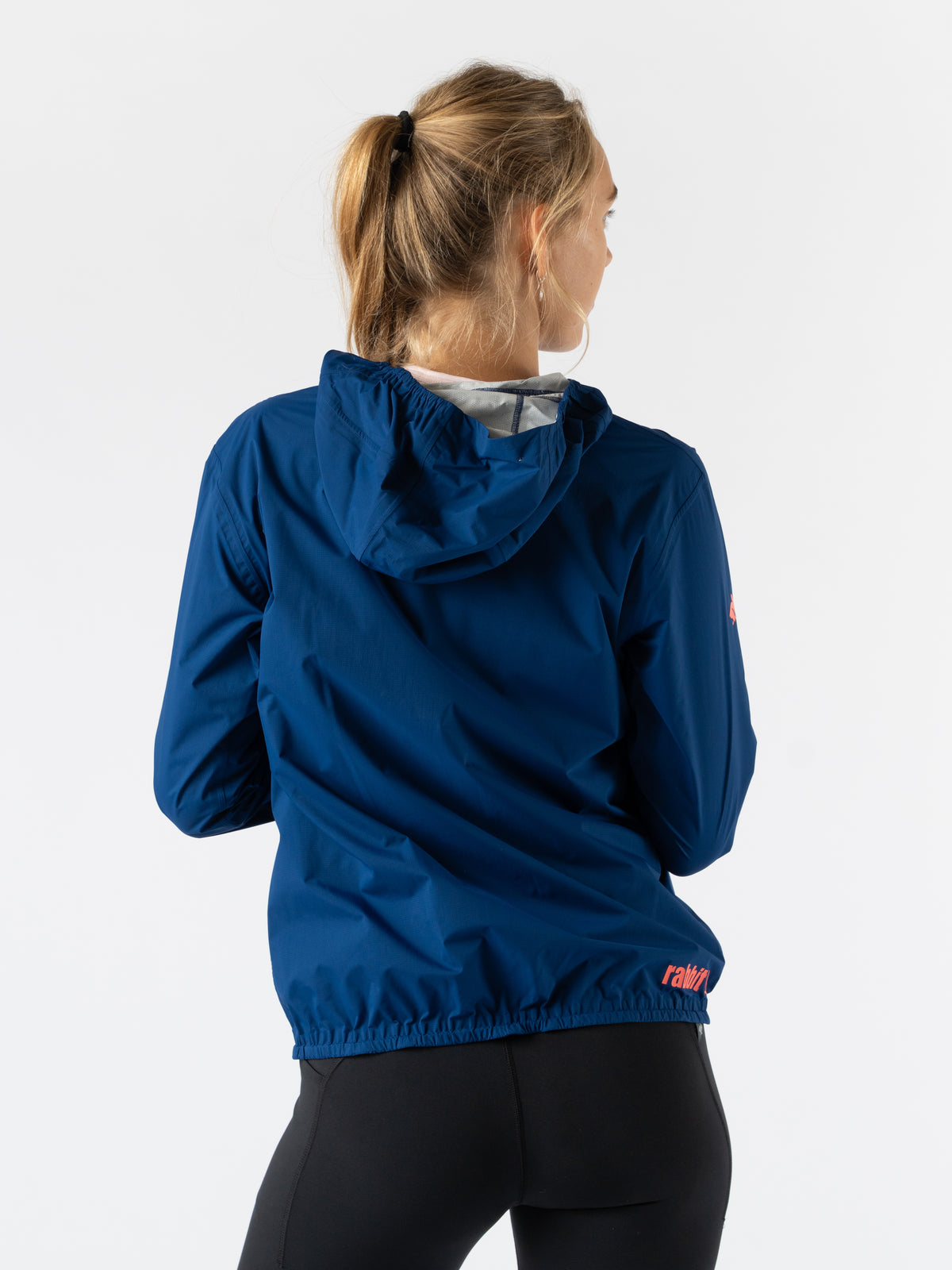 #Color_Navy-Peony