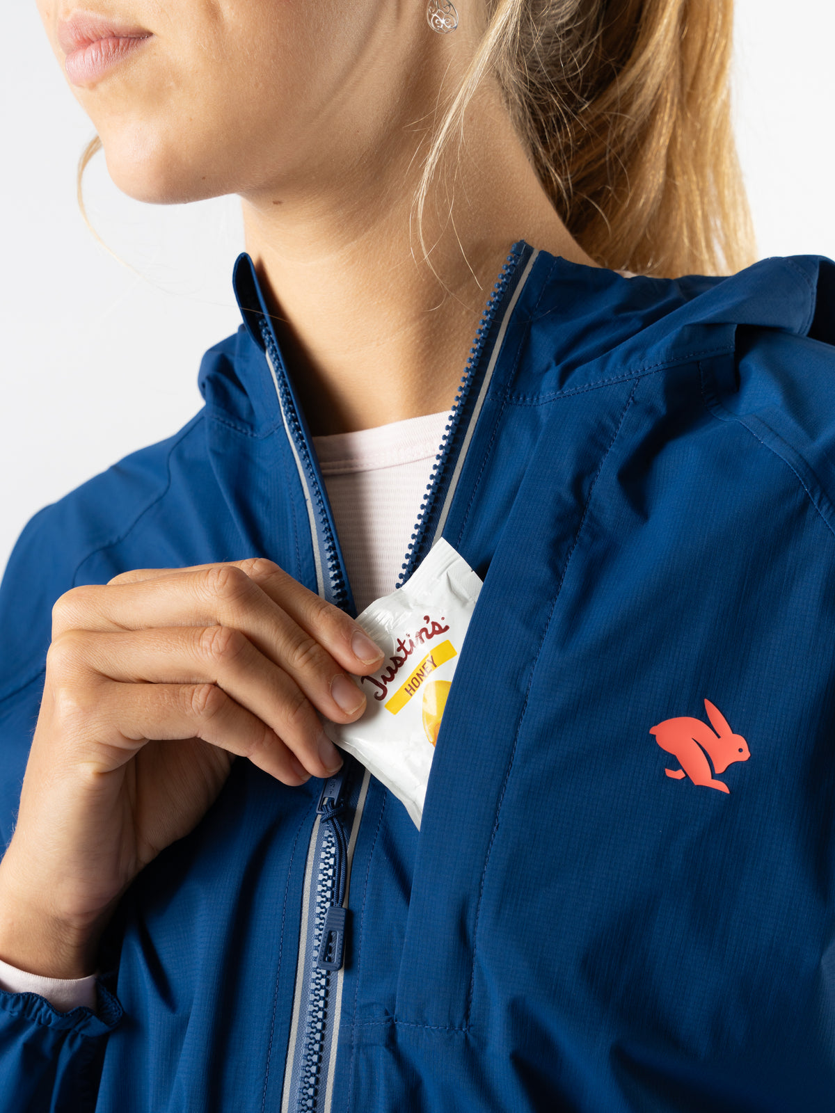 #Color_Navy-Peony