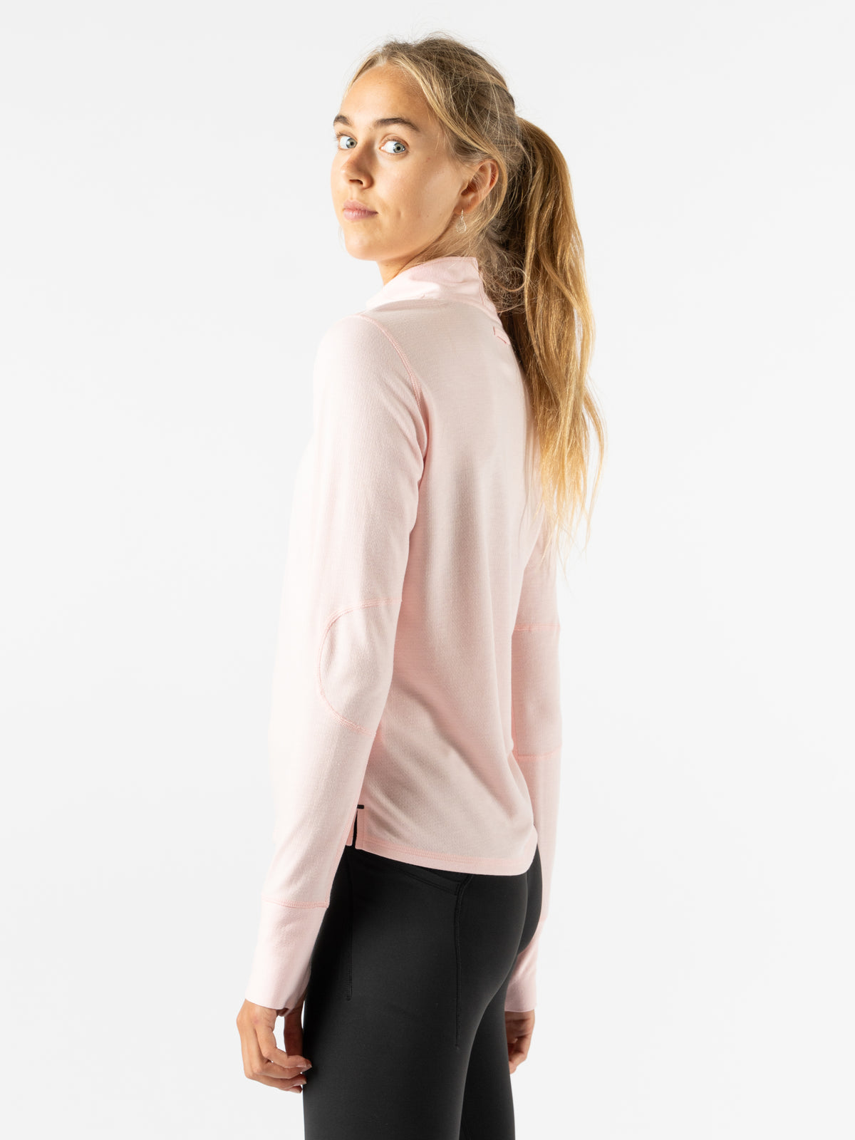#Color_Barely-Pink