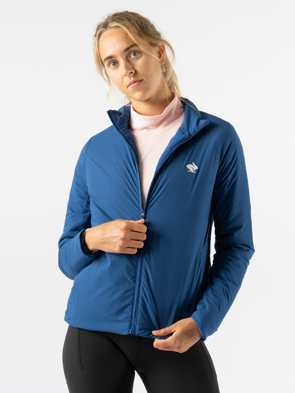 #Color_Navy-Peony