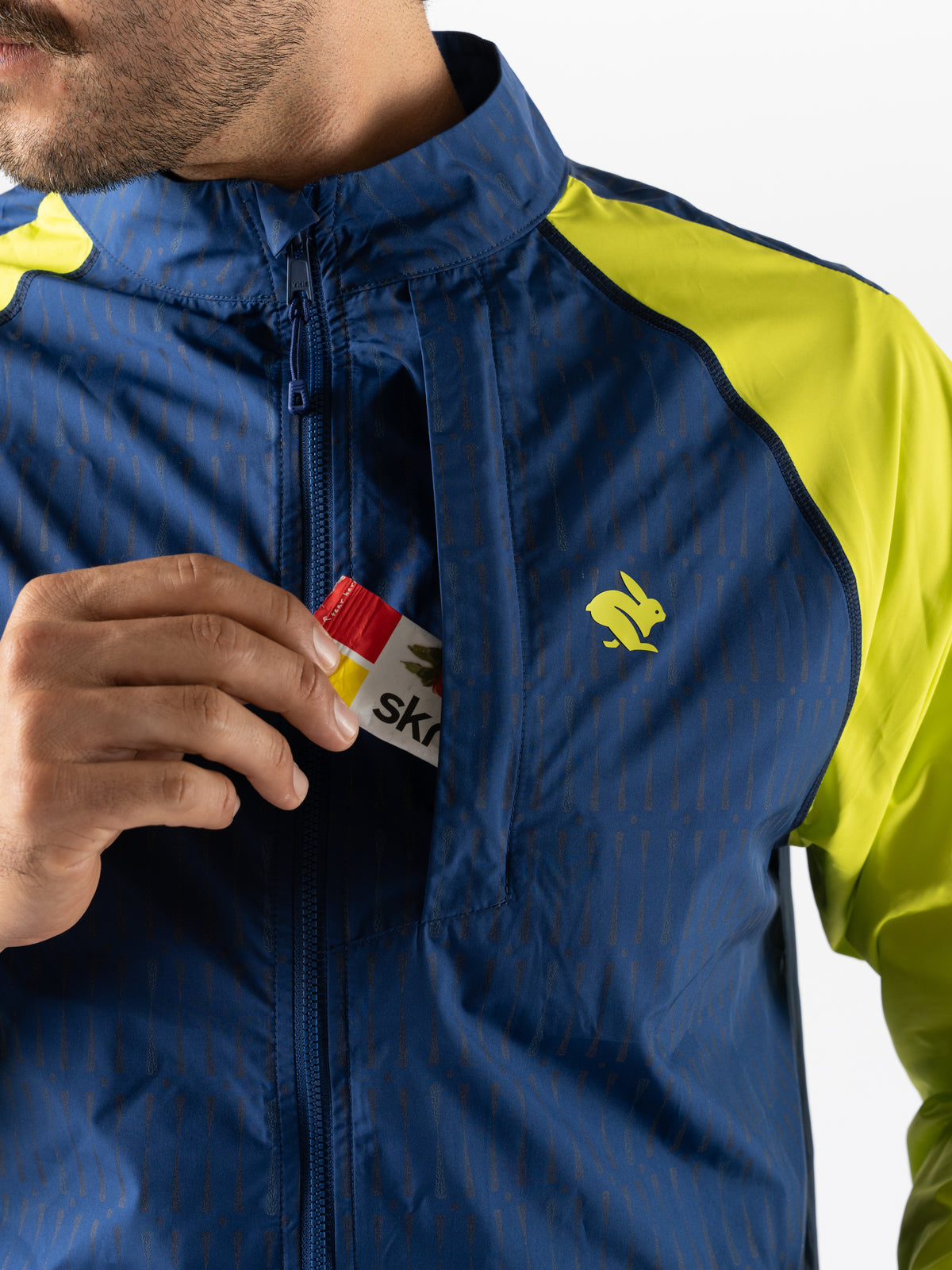 Low Light Momentum Jacket