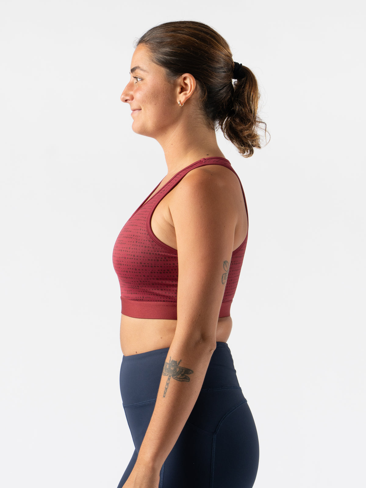 #Color_Rhubarb-Geo-Dot