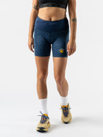 #Color_Dark-Blue-Mountain