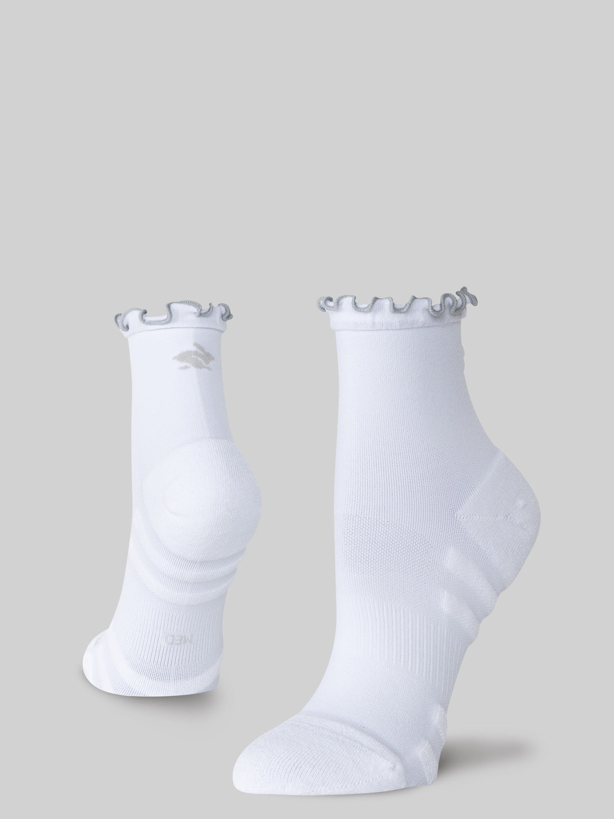 Ruffle Quarter Socks | Light Cushion, image 4 of 8
