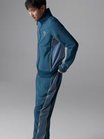 #Color_Insignia-Blue