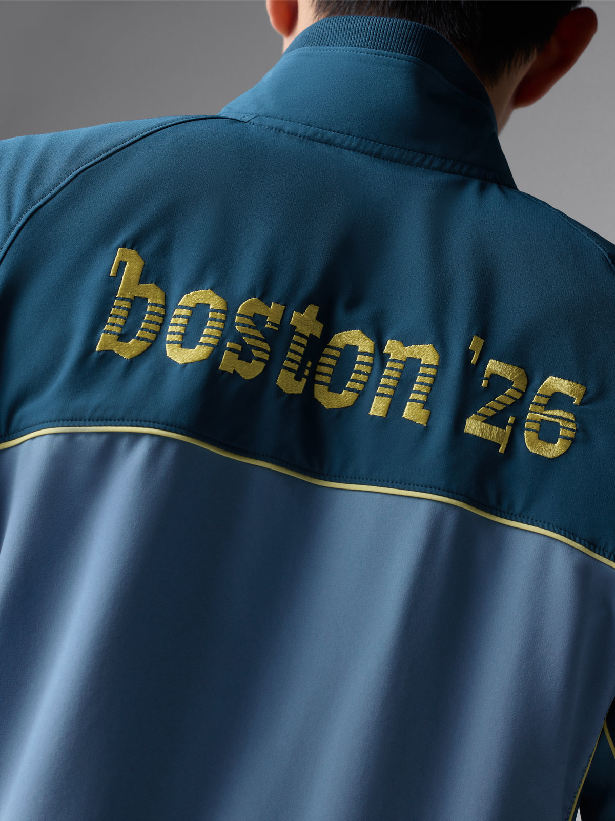 #Color_Insignia-Blue