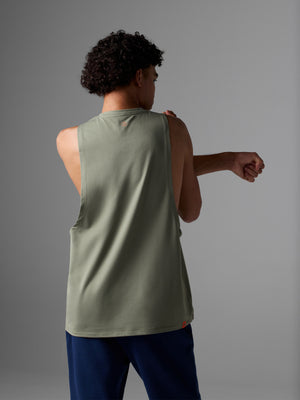 #Color_Pale-Brown