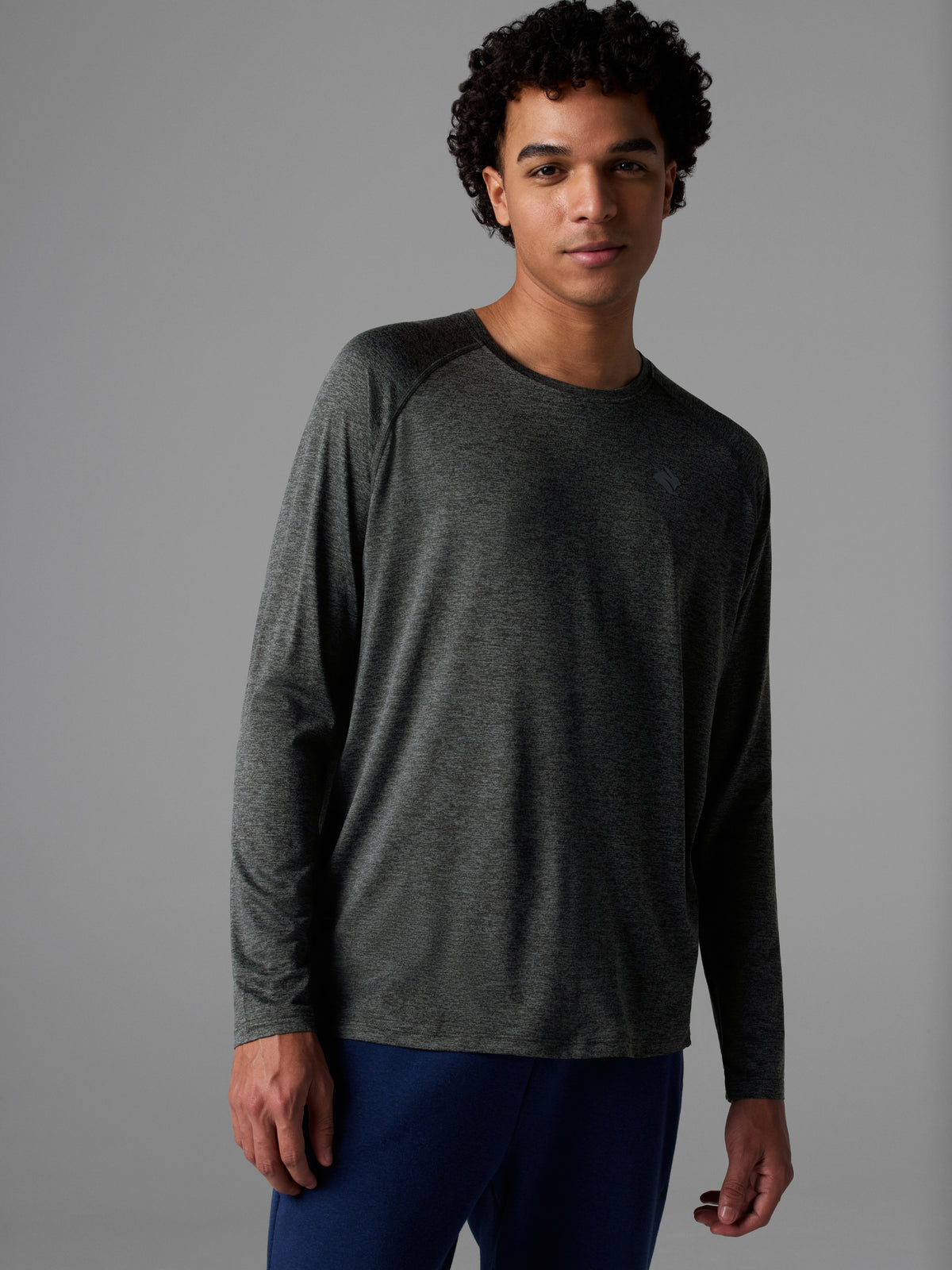 #Color_black-charcoal