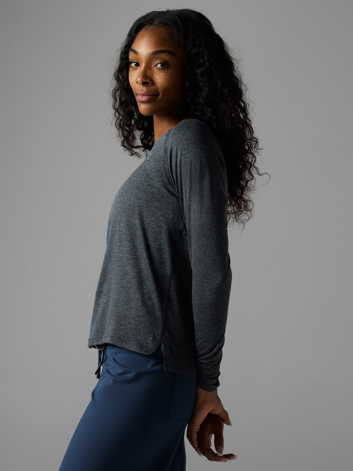 #color_Black-Charcoal