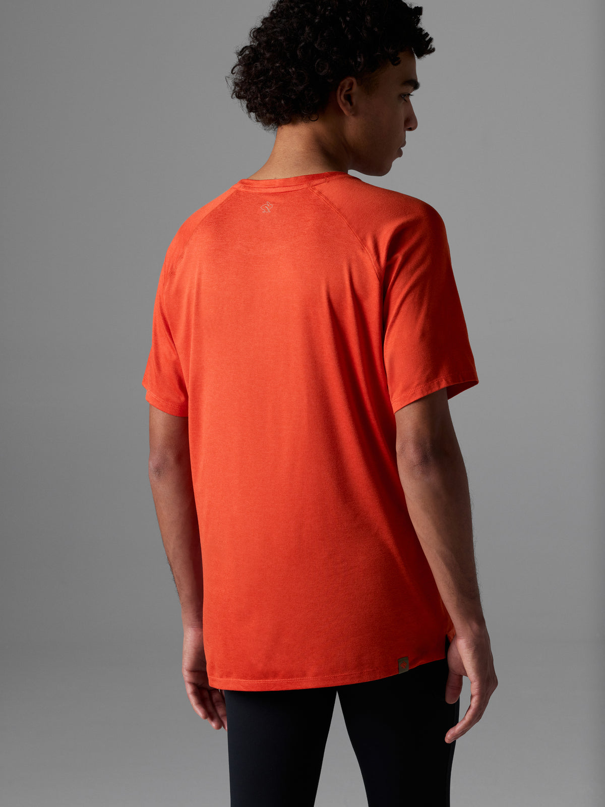 #Color_Spicy-Orange