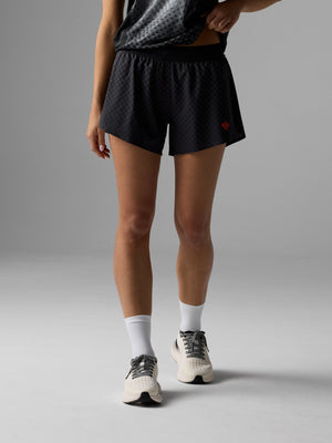 #Color_Black-Gray-Dot