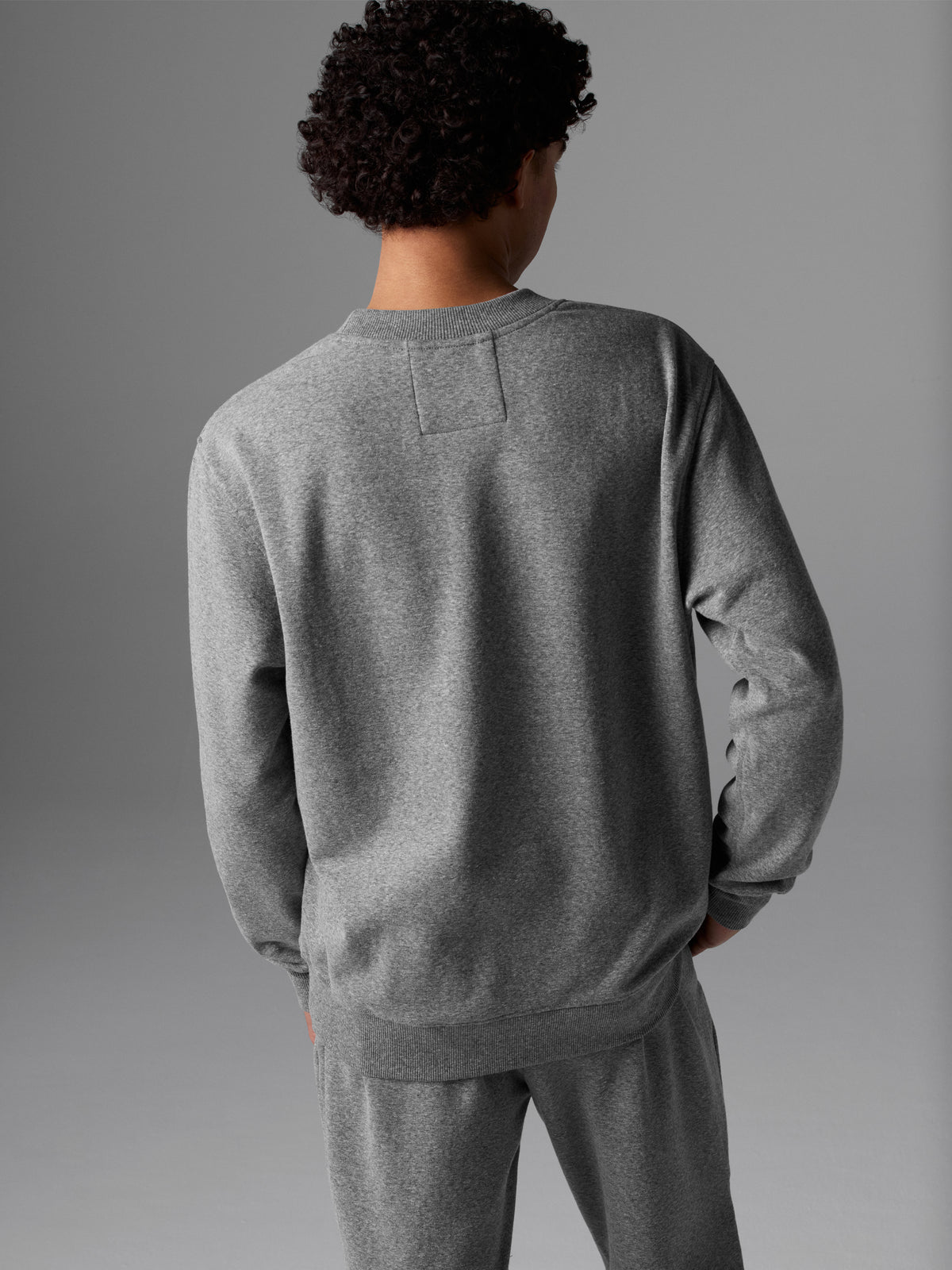 #Color_Gray-Heather