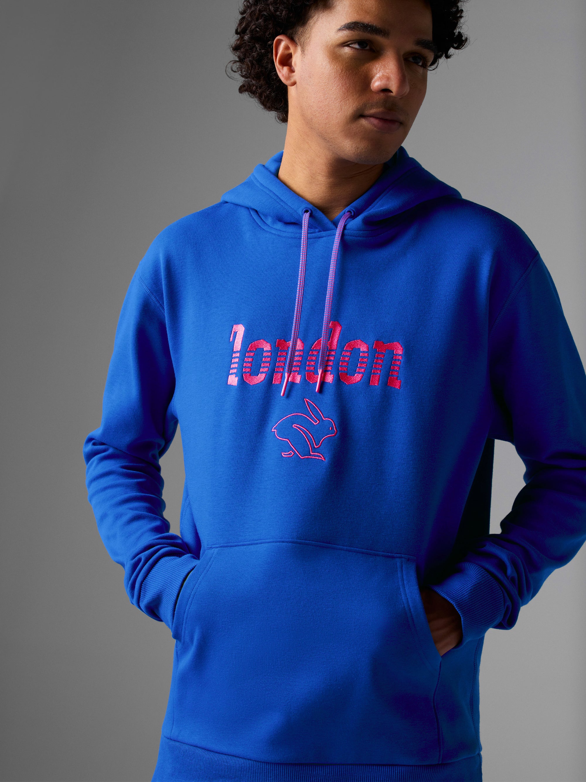 #Color_Mazarine-Blue