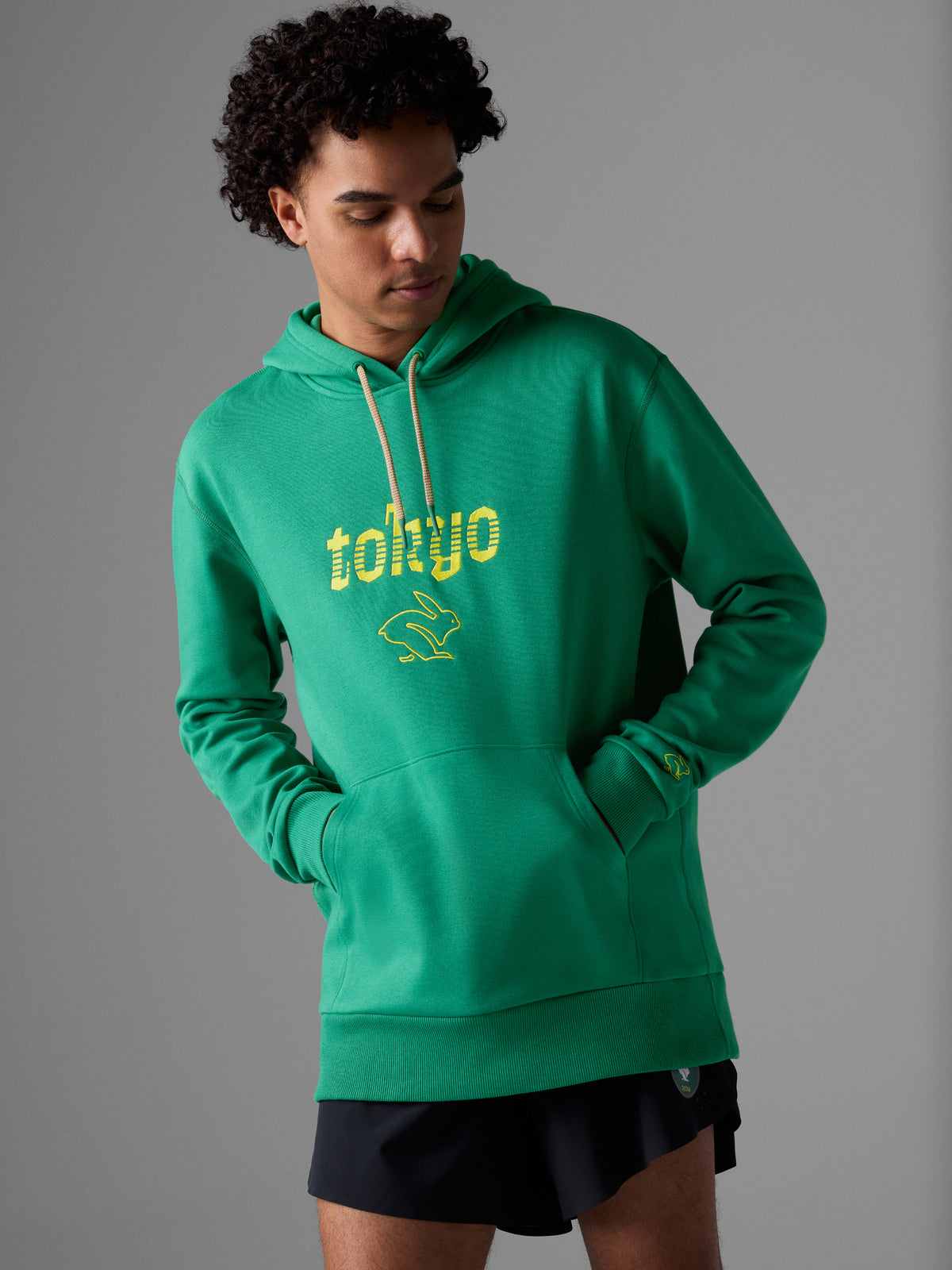 #Color_Verdant-Green