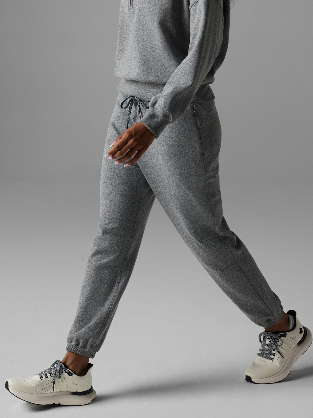 #Color_Gray-Heather