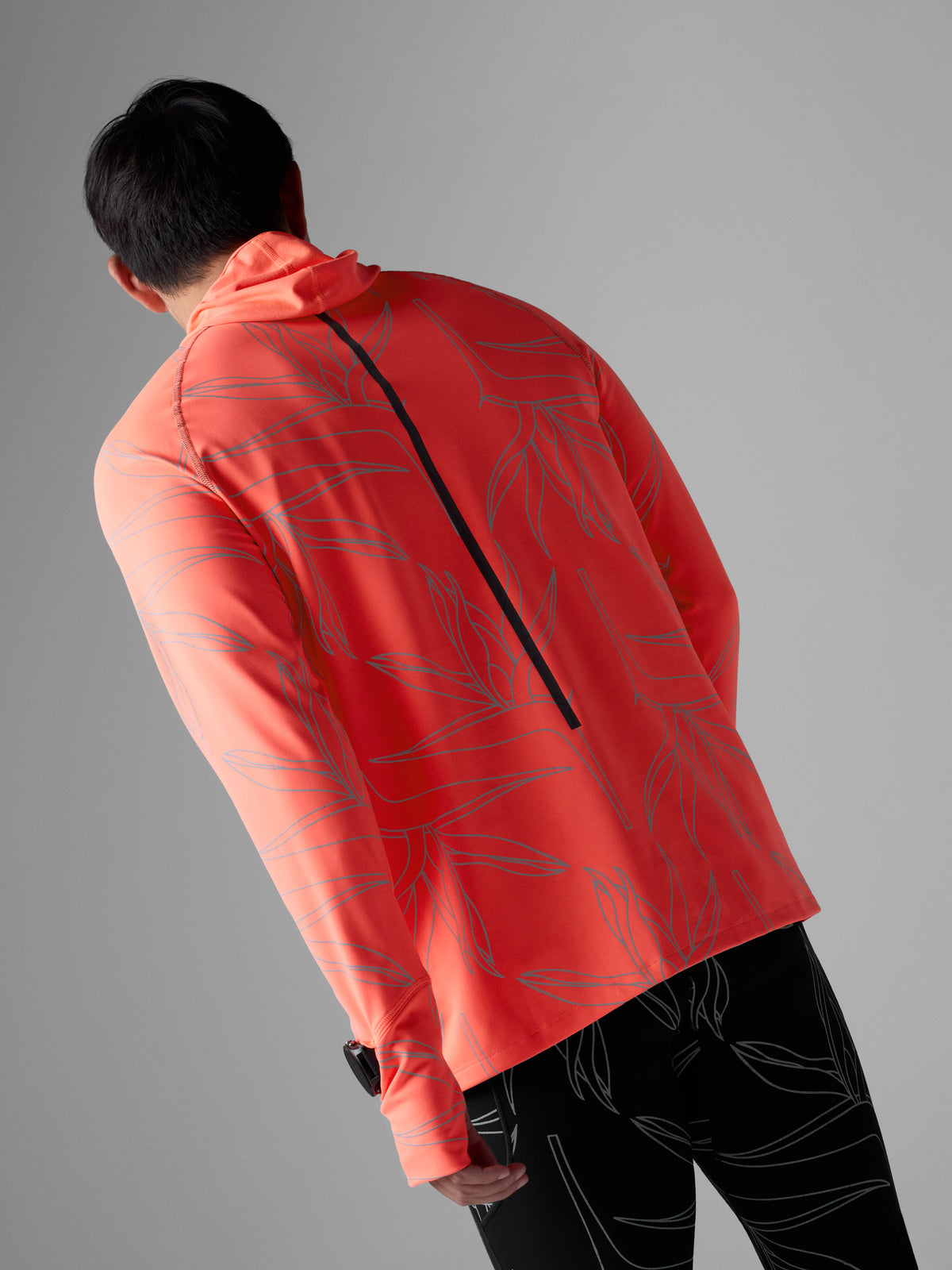 #Color_Coral-Reflective