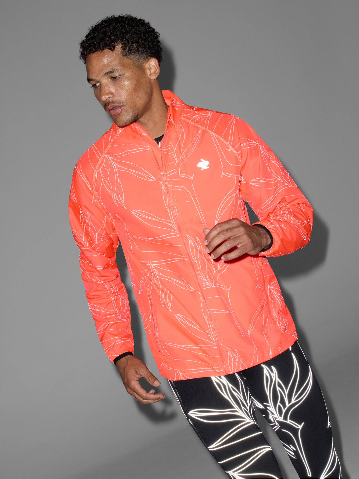 #Color_Coral-Reflective