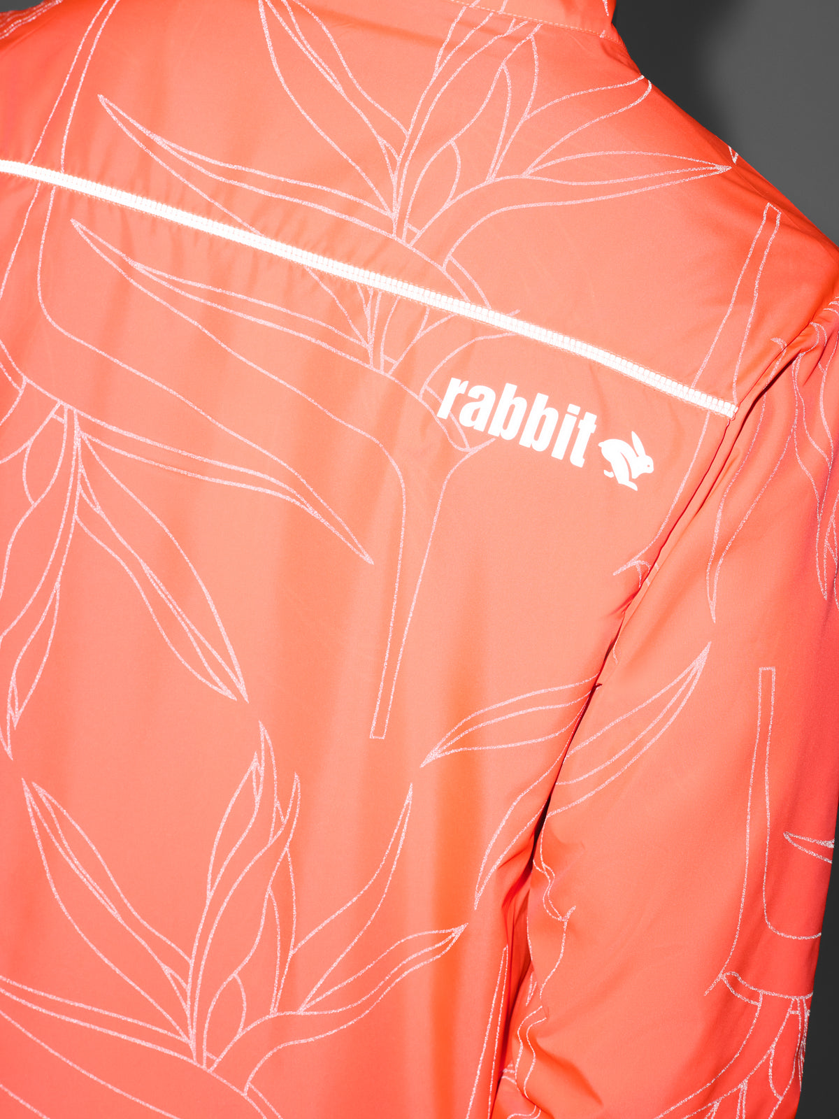 #Color_Coral-Reflective
