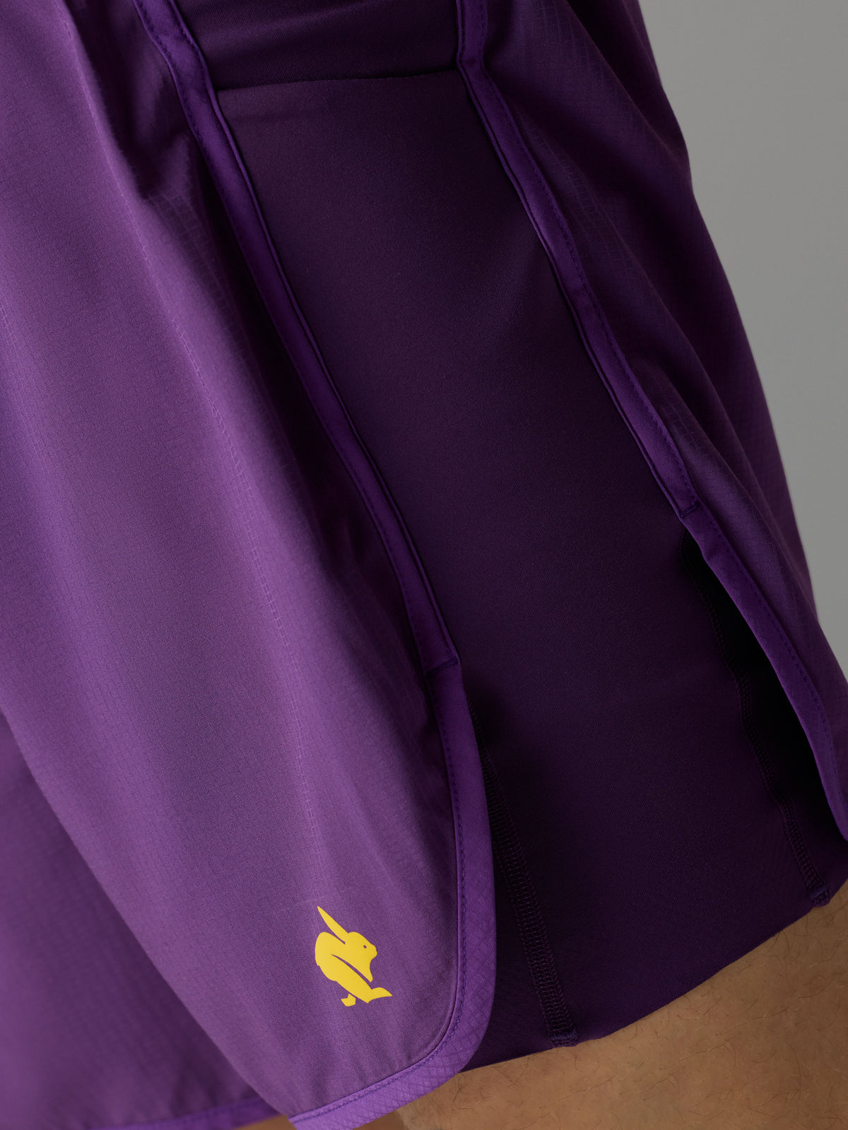 #Color_Grape-Royale