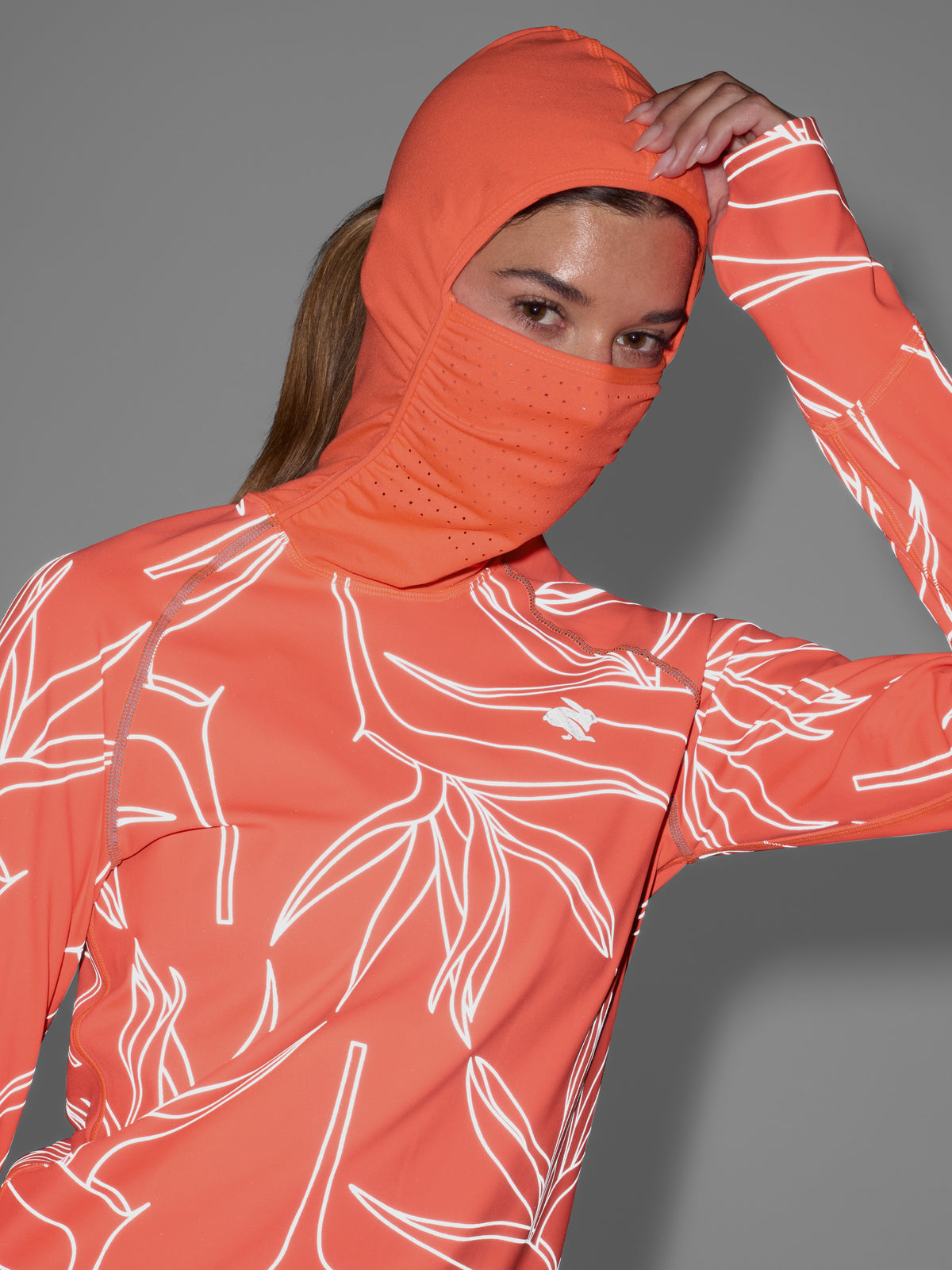 #Color_Coral-Reflective