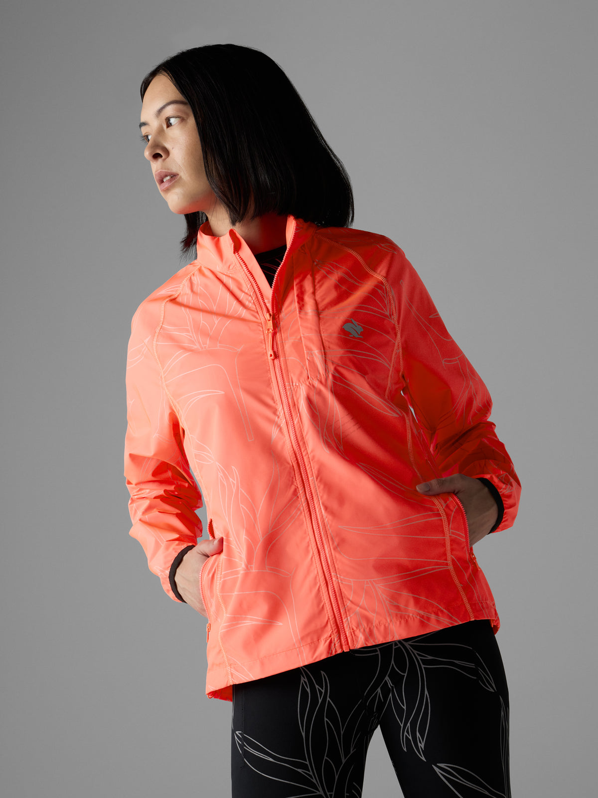 #Color_Coral-Reflective