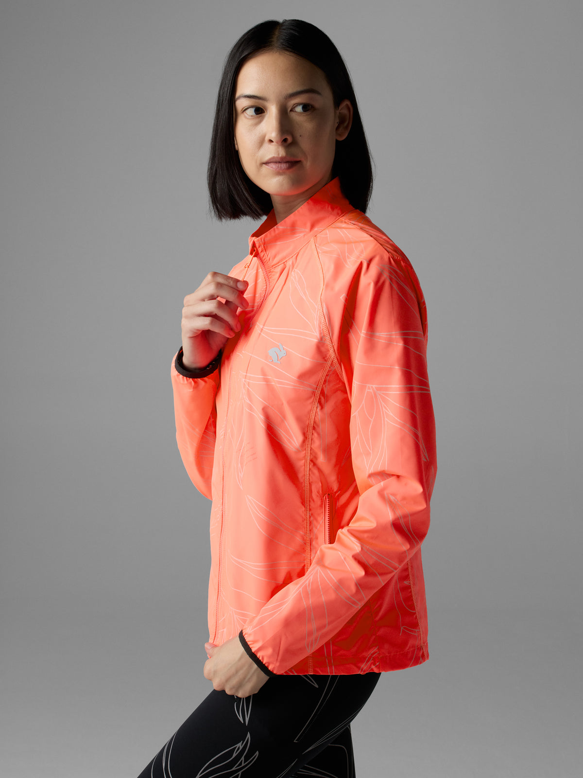 #Color_Coral-Reflective