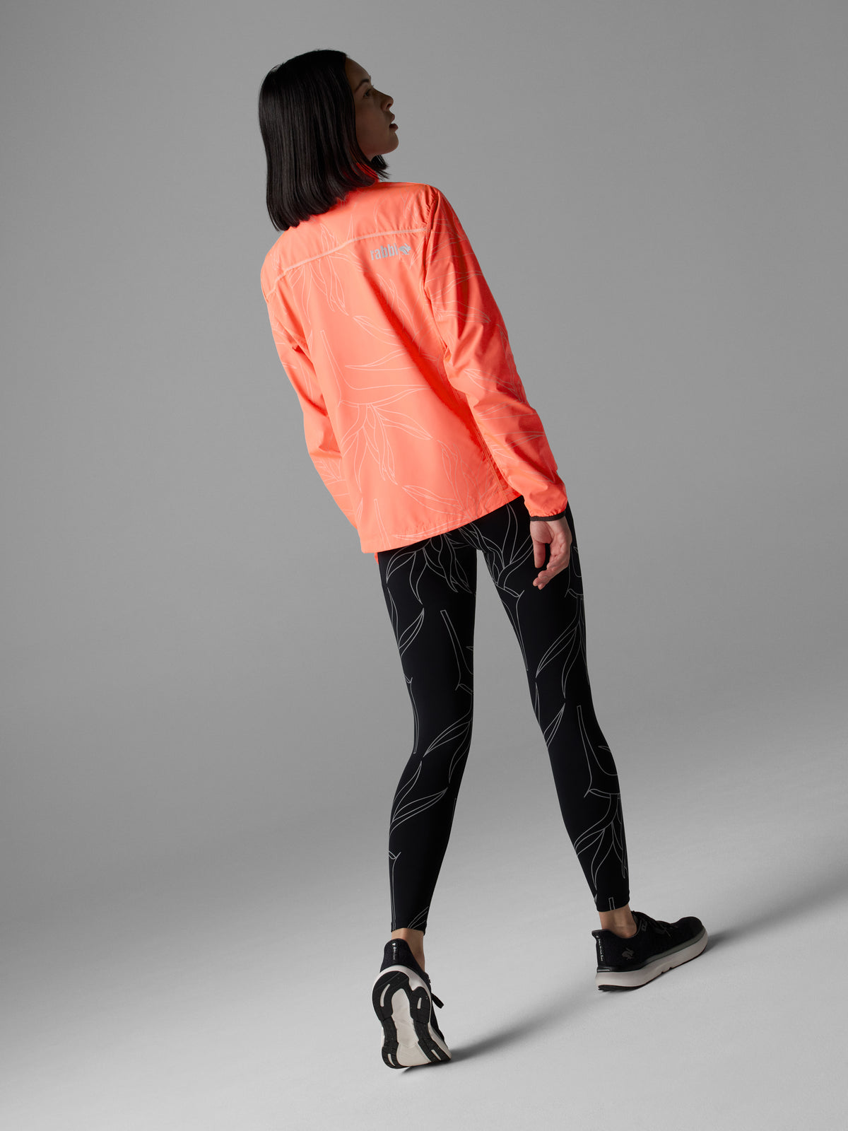 #Color_Coral-Reflective