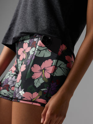 #Color_Hibiscus-Floral