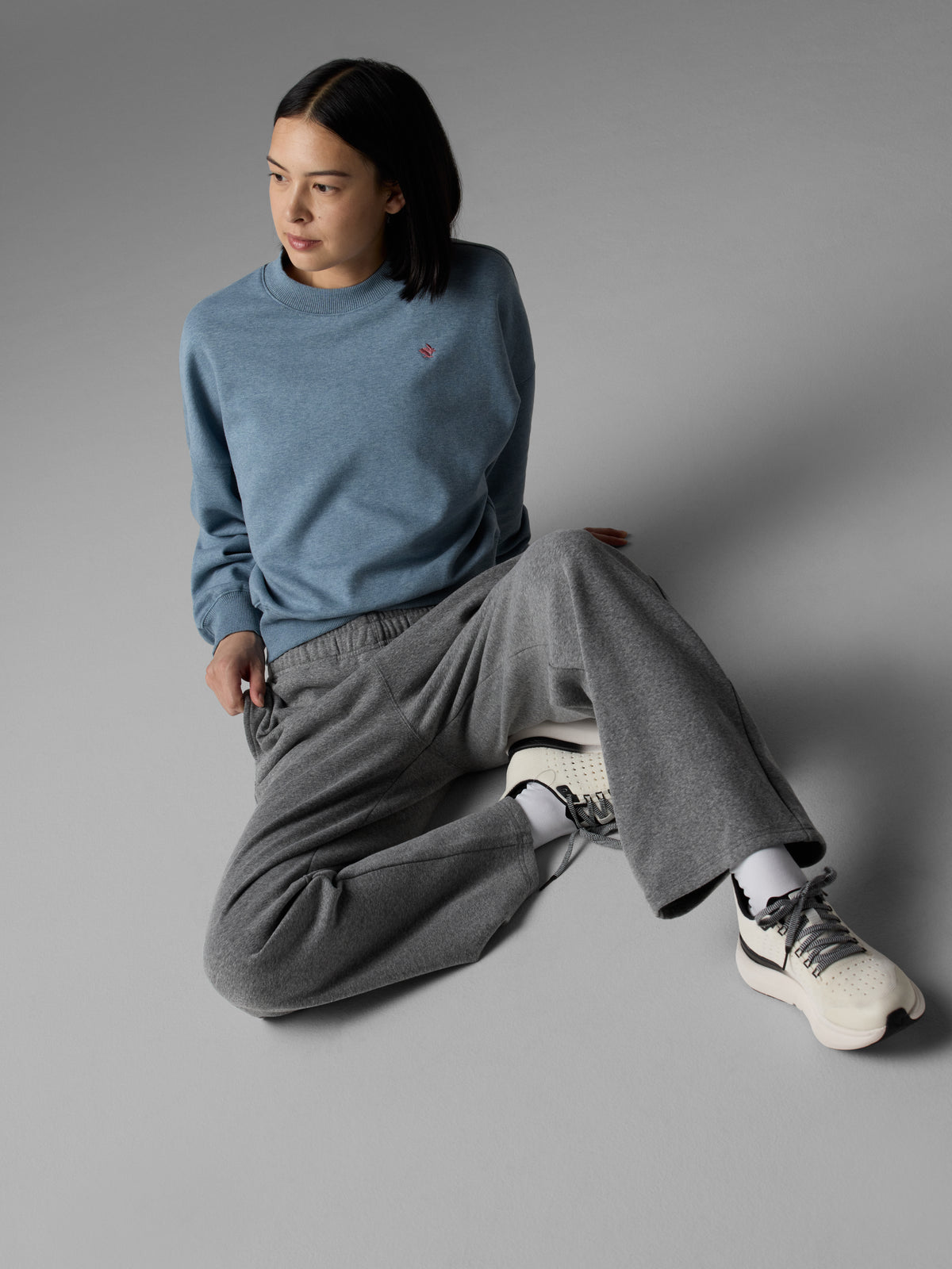 Go-to Sweats Straight Leg, image 7 of 8