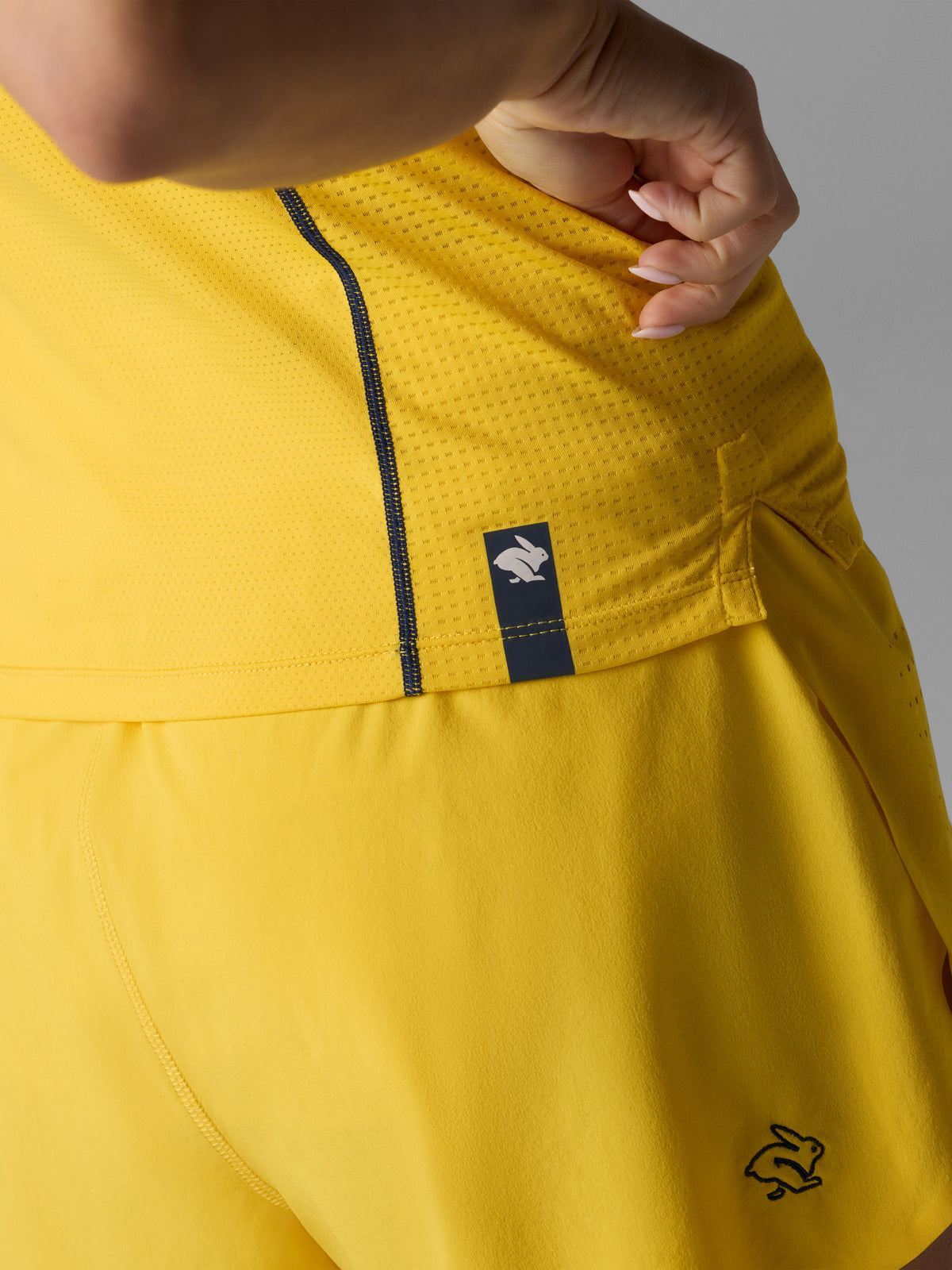 #Color_High-Visibility